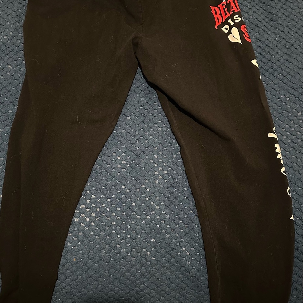 Vintage Beautiful Disaster leggings and matching shirt